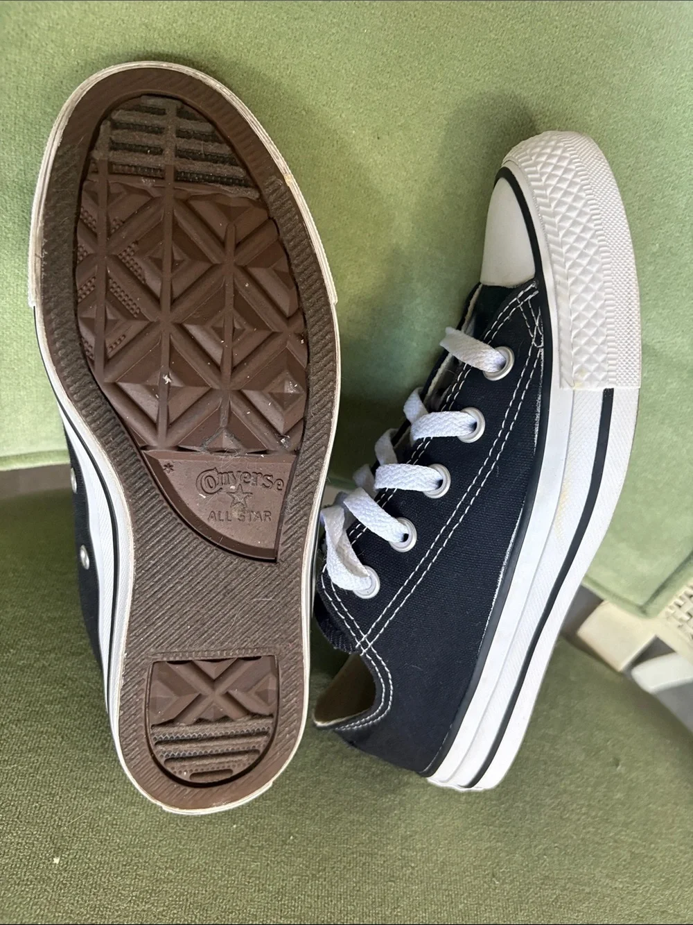 Converse Low Top Sneakers - Black & White. Size 5.5